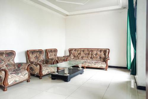Hotel O Lima Dara