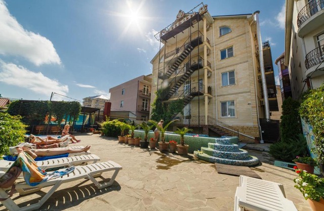 Hotel Olivia