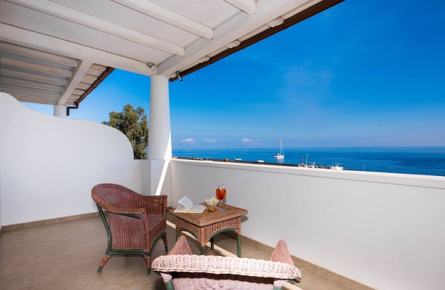 Hotel Ossidiana Stromboli Center