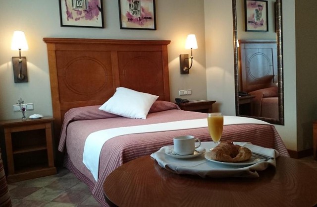 Hotel Pamplona Villava