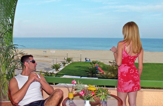 Hotel Platon Beach