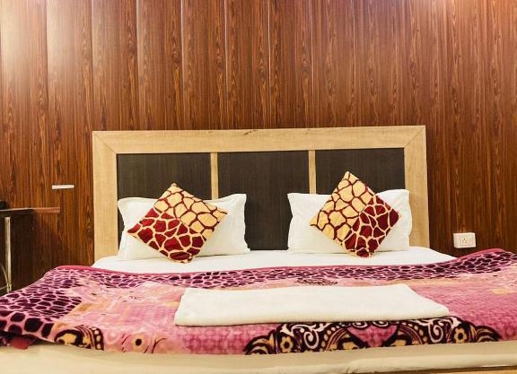 Hotel Samridhi Palace