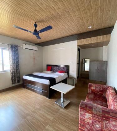 Hotel Shhalom