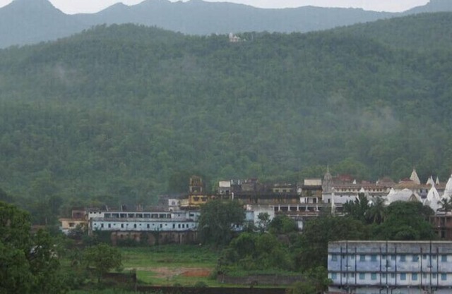Hotel Shikharji Continental