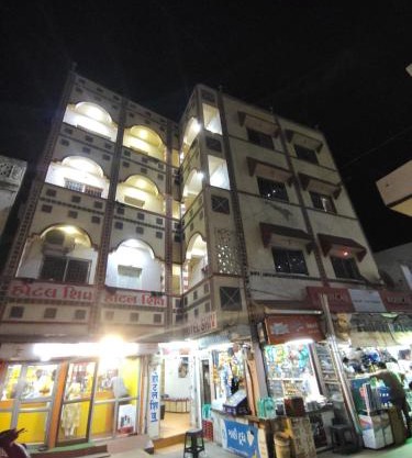 hotel shiv