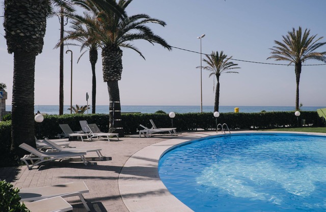 Hotel Subur Maritim