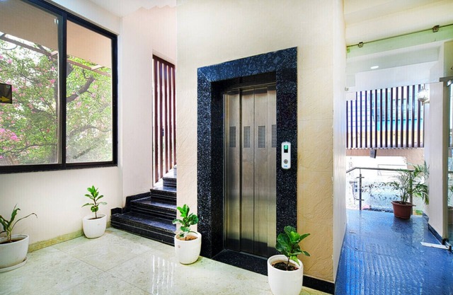 HOTEL THE GRAND TARA