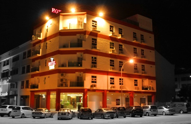 Hotel Time Nilai