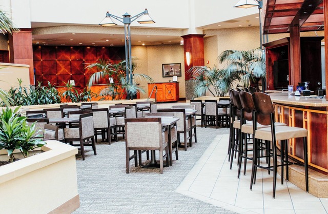 Hotel Topeka at City Center