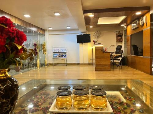 Hotel Trio Intercontinental - Patel Nagar