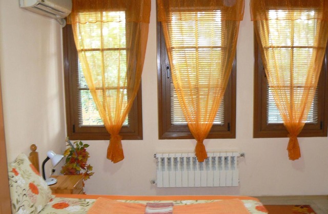Hotel Varusha