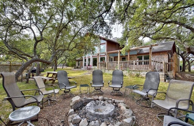 House at Deer Creek - Great Family Home Near Venues, Wineries, Breweries