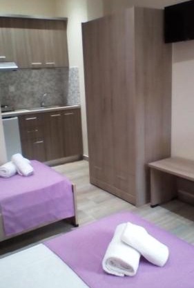 House Diakos Toroni