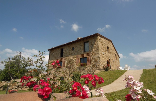 HOUSE IN STONE COLLINE FIRENZE MUGELLO - I CASTAGNI DEI MEDICI -Lorenzo