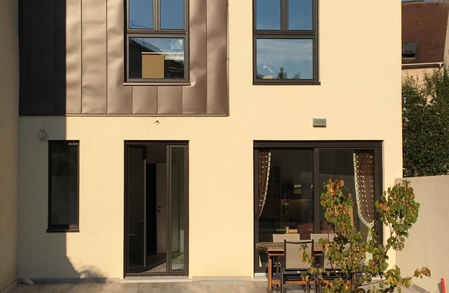 House in Versailles new and ecological with garden 10min from the castle