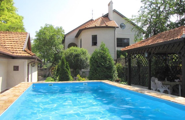 House on Liverpulskiy lane