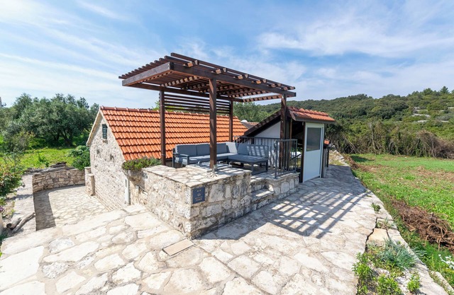 House Vinko (53891-K1) - Račišće
