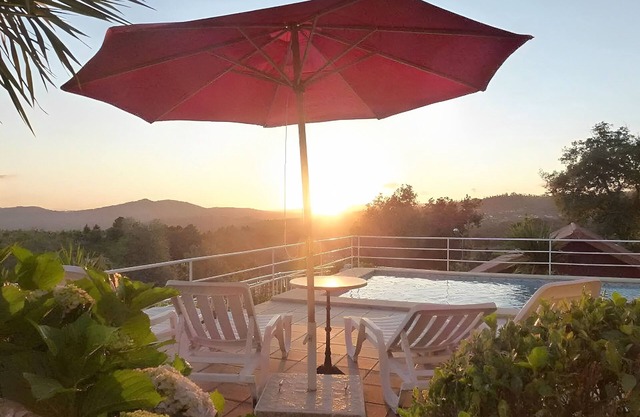 House with pool and fantastic views!