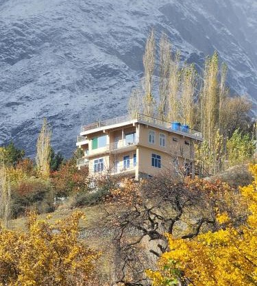 Hunza Lounge
