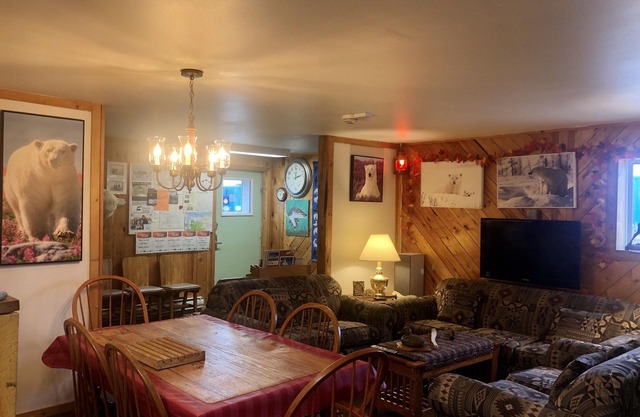 Iceberg Inn