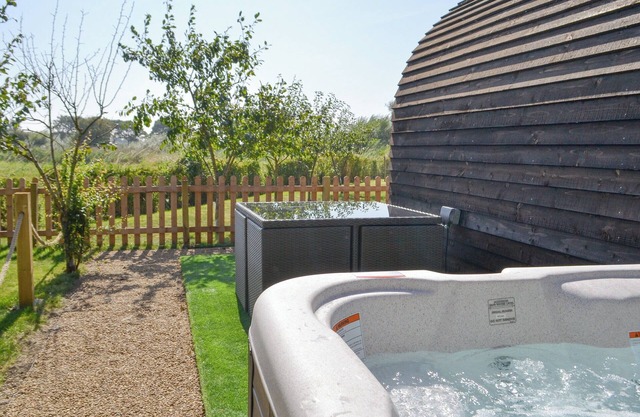 Ideal for a lovely break just ½ mile to lovely quiet sandy beaches.