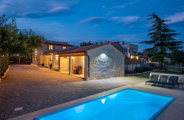 Idyllic situated holiday home for 6 persons