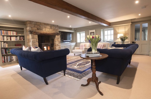 If you are looking for somewhere to escape for a short break or longer that is something rather spec