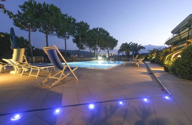 IL PORTO TRILO 7 - IL PORTO 7