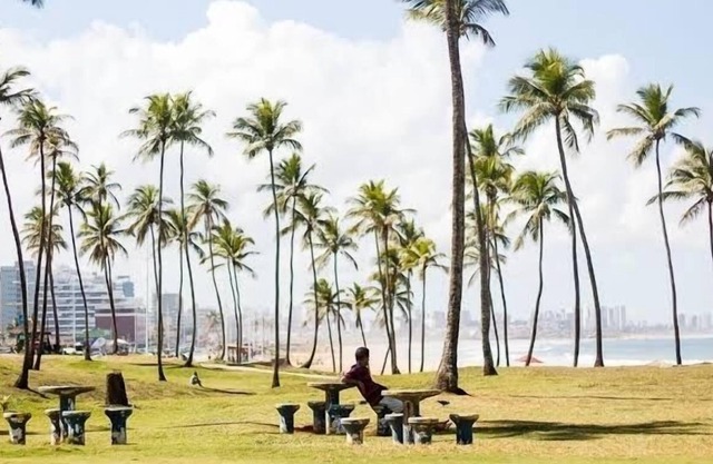 In front of the beach, luxury apartment