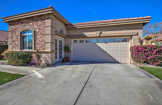 Indio Casita: 2 Mi to Coachella & Stage Coach!