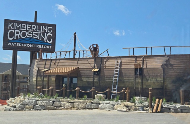 Indoor Pool at Beautiful Table Rock Lake Condo 2bd 2ba Only 20 min to SDC