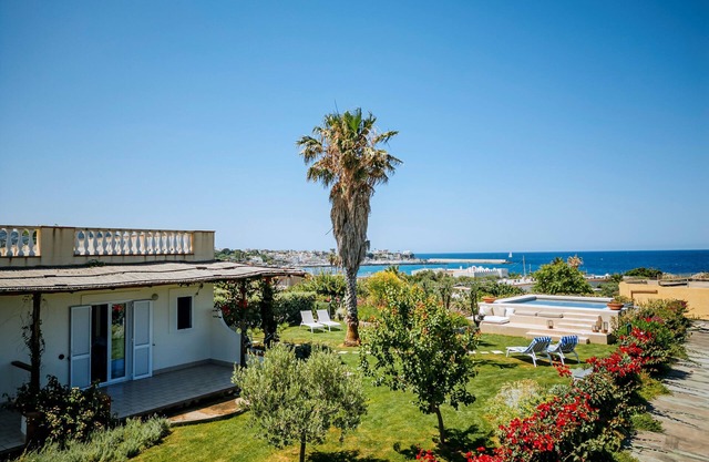 INFINITY POOL SEA VIEW EXECUTIVE VILLA