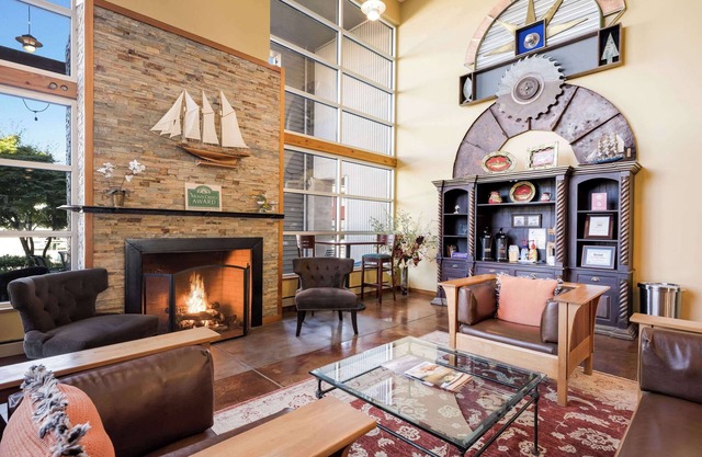 Inn at Port Gardner-Everett Waterfront, Ascend Hotel Collection