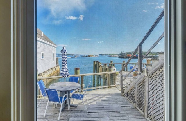 Inn on the Harbor