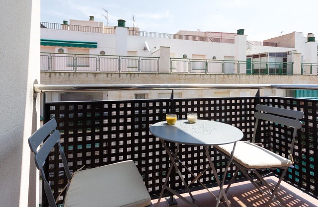 INNOUTHOME APARTMENT WITH WIFI AND AIR CONDITIONING RAMON Y CAJAL II