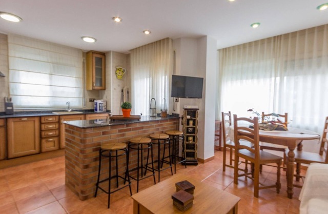 INNOUTHOME PERFECT APARTMENT FOR HOLIDAYS, WIFI AND AIR CATALUNYA APARTMENT