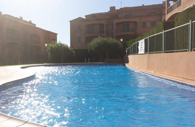 INNOUTHOME TOP-QUALITY, WIFI AND SWMINIG-POOL AV. CALA L'AMETLLA