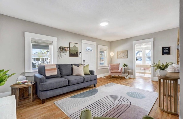 Institute Aura! Family Home w Quiet Workspace