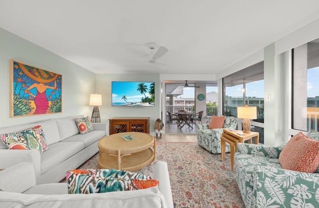 Island Beach Club #P3A is a 2/2 vacation rental on Sanibel Island!