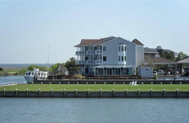 Island Resort