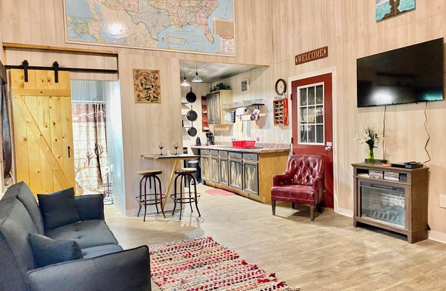 It’s Quit’n Time ❤️ Lost On Purpose Retreat❤️ Sleeps 5