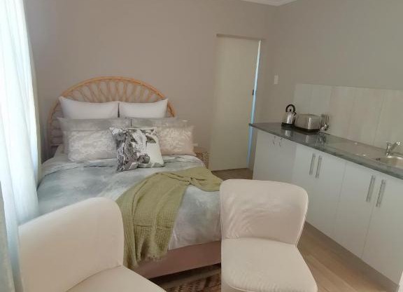 Izibusiso Guest room