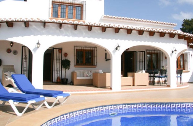 ***JAVEA VILLA*** 5 Bedrooms | Private Pool | Jacuzzi | Free A/C | Free WIFI | BBQ