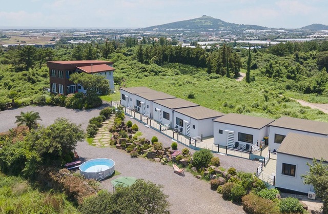 Jeju Joyhouse