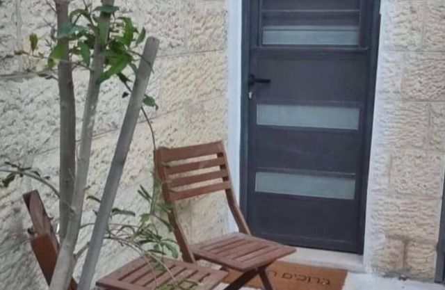 'Jerusalem Sweet Suite' near American Embassy,Ramat Rachel & Lindenbaum College