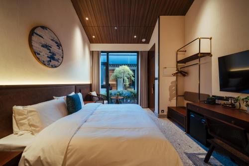 Jingmao Alley Hotel - Beijing Wangfujing Dongsi Subway Station Branch