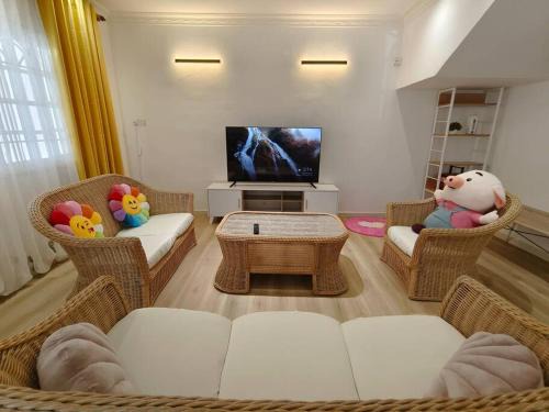Jk Home 36Pax ComboStay 12BedR 11BathR 6Carpark