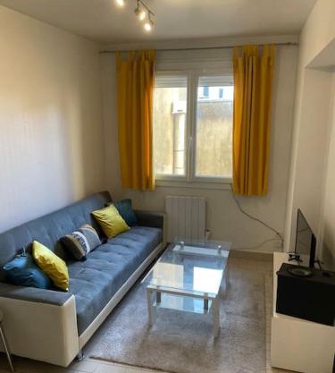 Joli studio en hyper centre