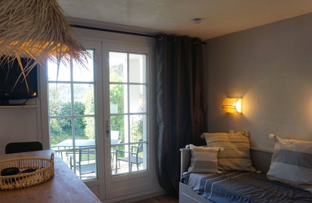 Jolie Appartement Cosy Idéalement Situé Dans Résidence Avec Piscine