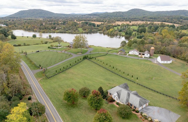 Josephine's Cottage: Peaceful Getaway Near DC